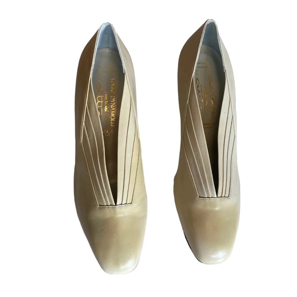 Rare Vintage Yorke Dynamold Size 41 Cream Leather￼ Italian Shoes Block Heel